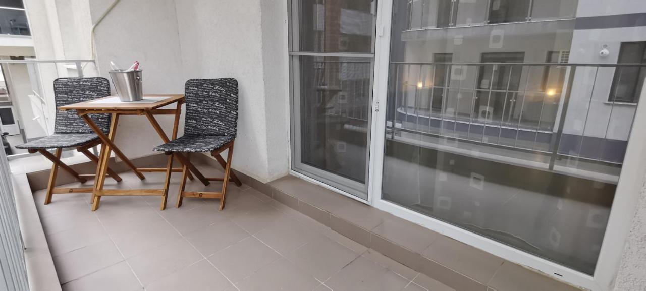 Mike Studio Mamaia Nord Lejlighed Năvodari Eksteriør billede